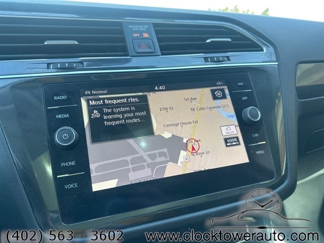 Vehicle image 32
