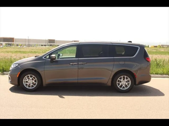 2023 Chrysler Pacifica