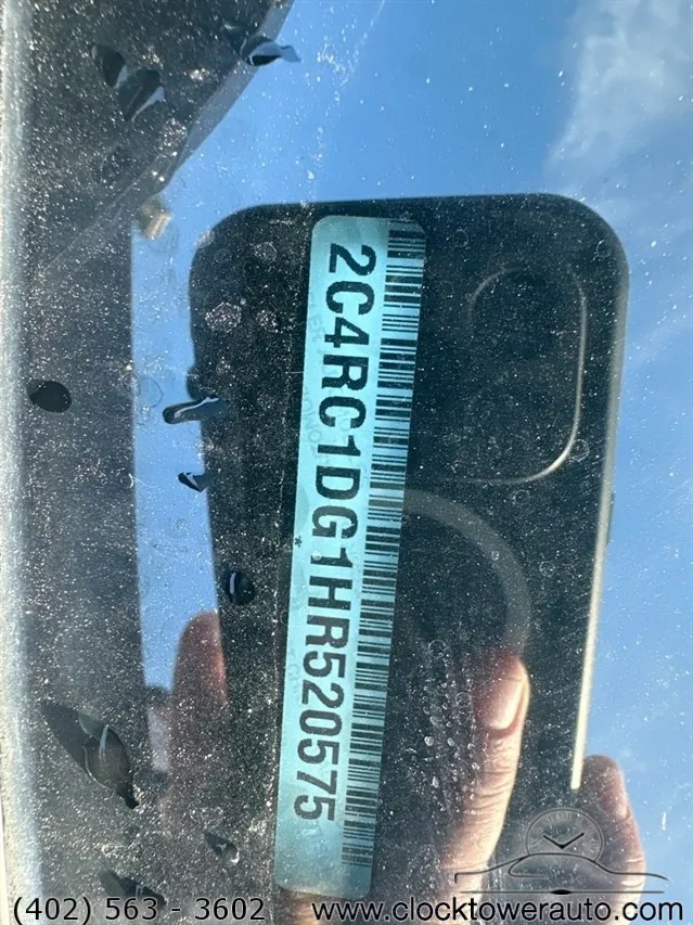 Vehicle image 27
