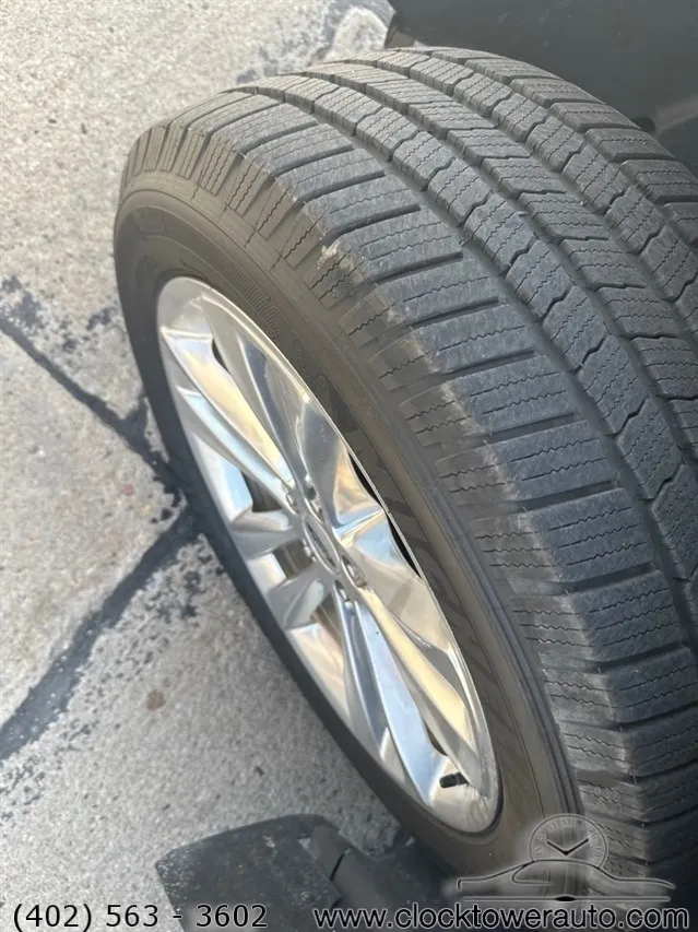 Vehicle image 36