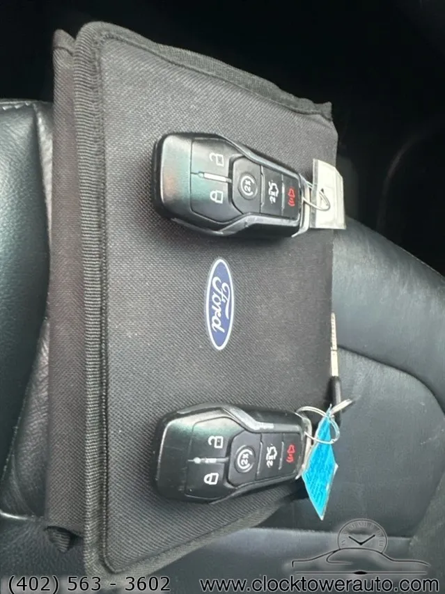 Vehicle image 28