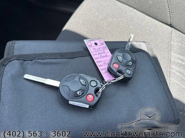 Vehicle image 26