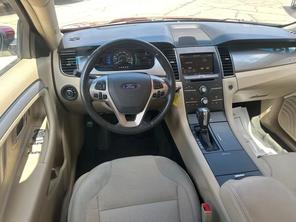 Vehicle image 17