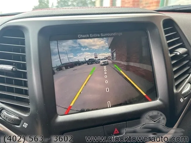 Vehicle image 18