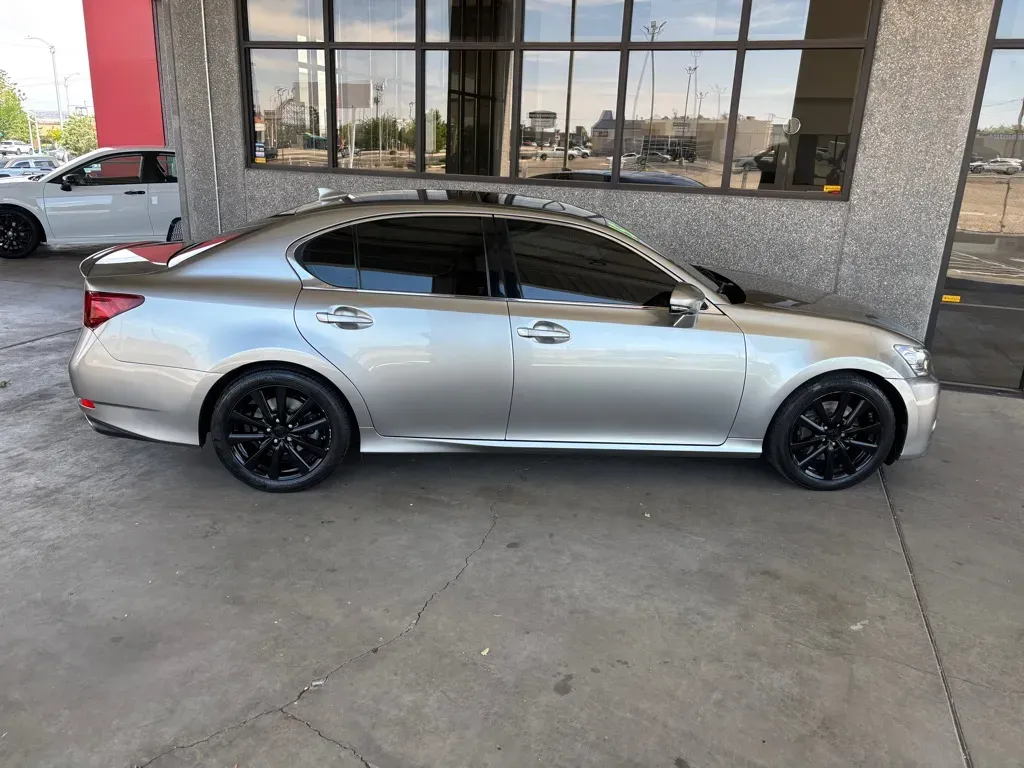Lexus GS