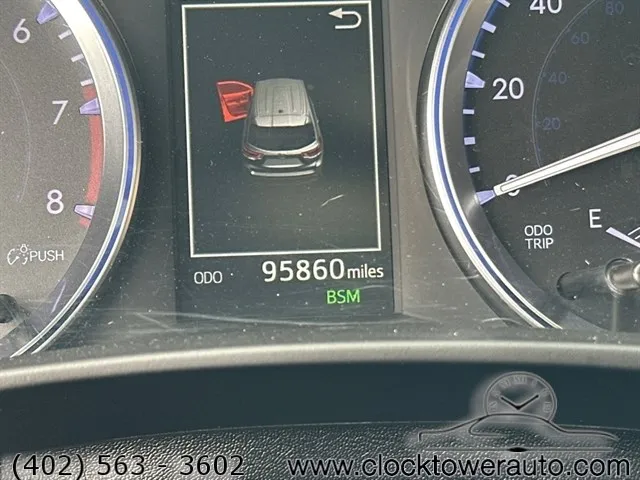Vehicle image 34